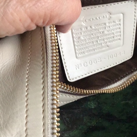 Coach Hobo Bag - Picture 12 of 15